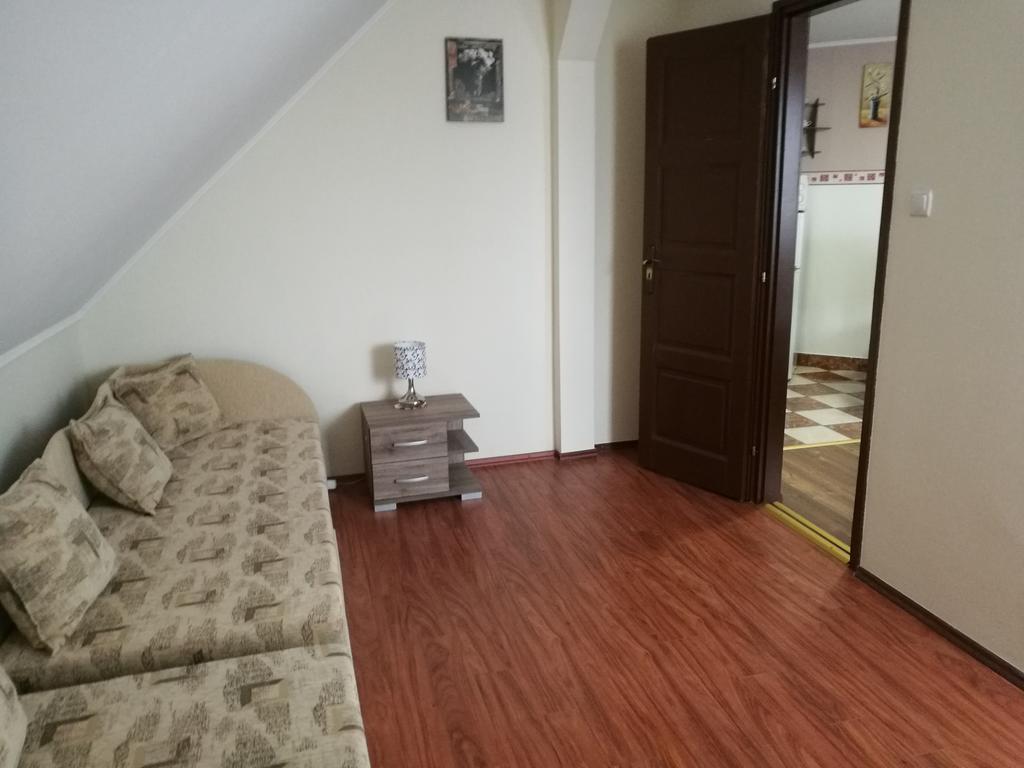 Livia Apartman Bük Exterior foto