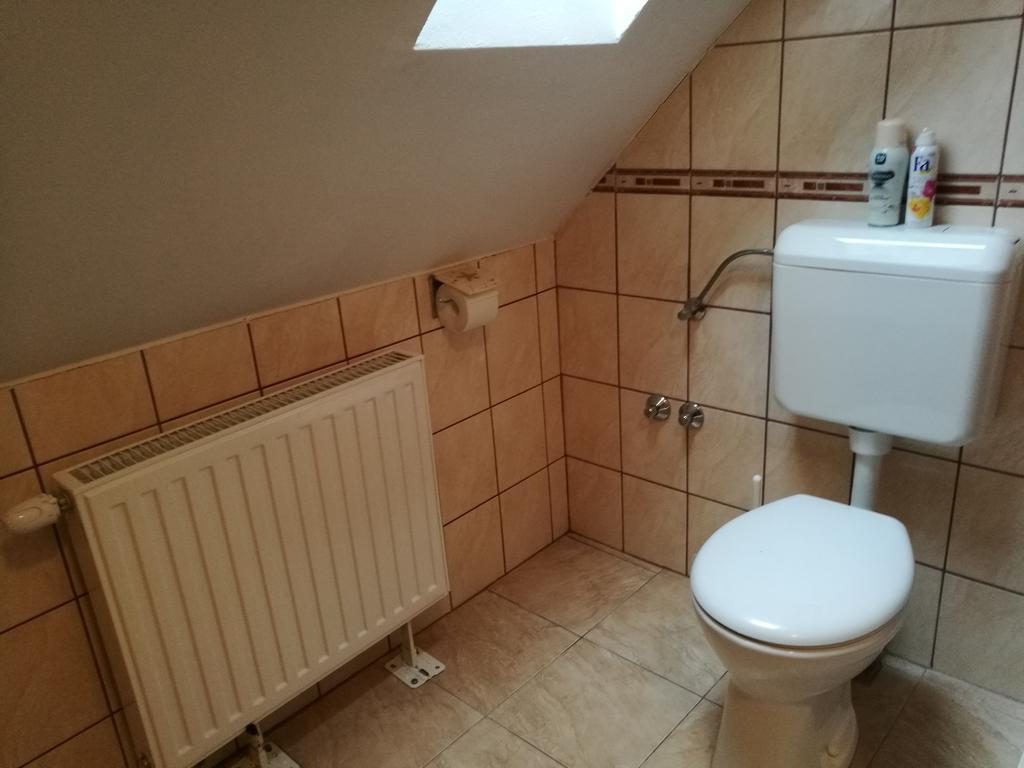 Livia Apartman Bük Exterior foto