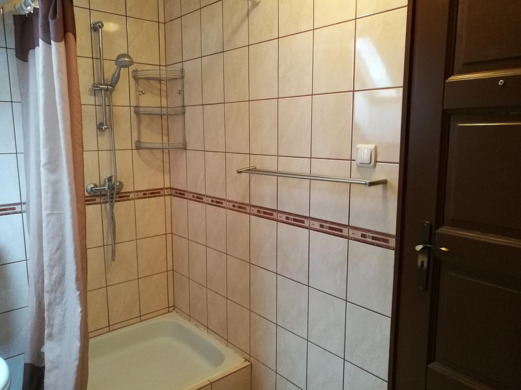 Livia Apartman Bük Exterior foto
